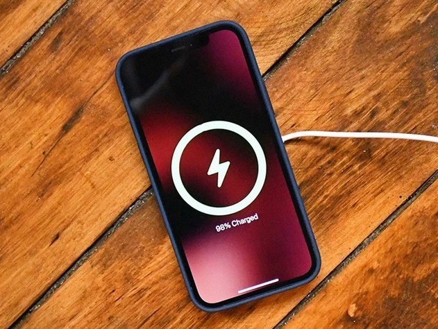 会山镇苹果手机维修分享iPhone 12可以随便充电吗 